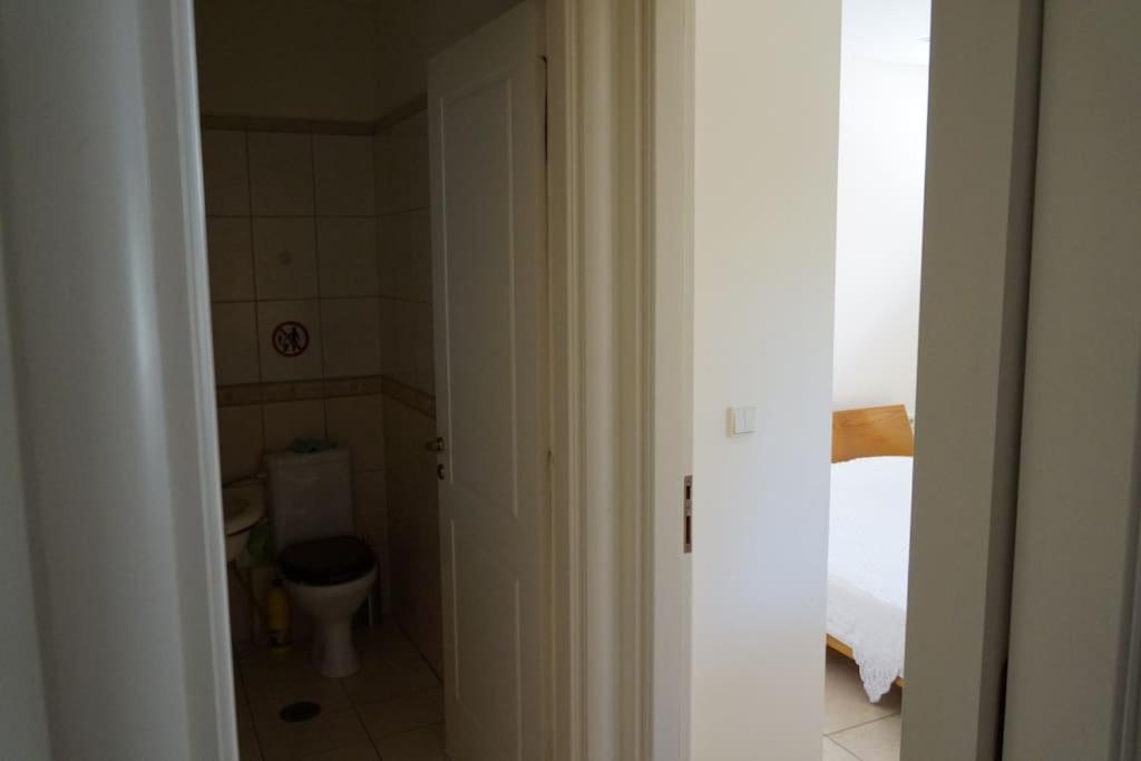 Apartment With A Garden, Bbq, Swimming Pool And Jacuzzi Dhráfi Exterior foto
